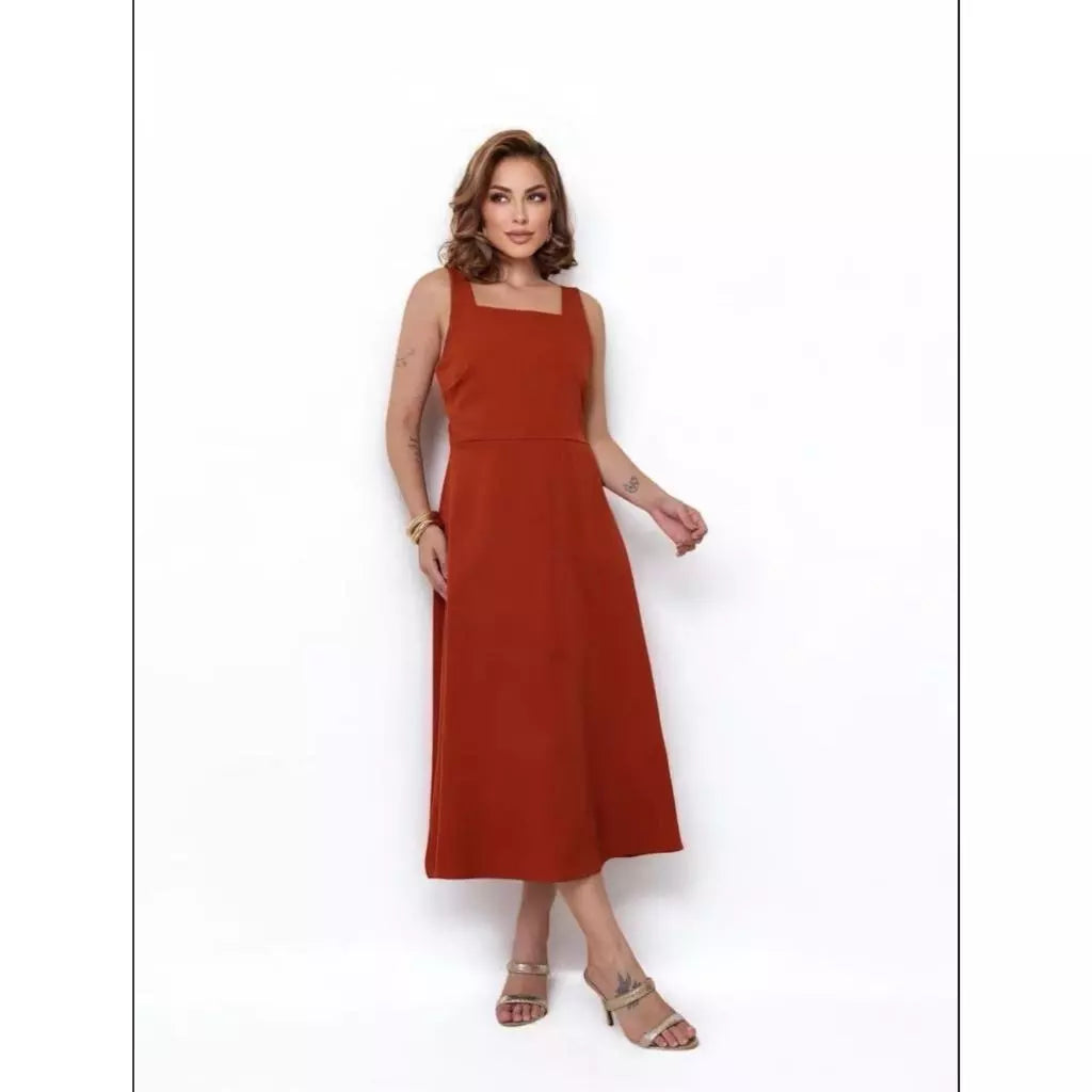 Vestido Alfaiataria Longo Feminino com Alças Largas – Elegância moderna, estrutura impecável