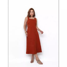 Vestido Alfaiataria Longo Feminino com Alças Largas – Elegância moderna, estrutura impecável