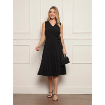 Vestido Midi Feminino em Crepinho com Decote Transpassado e Saia Plissada – Elegância feminina, caimento leve e sofisticado